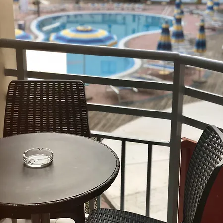 Central Plaza Studio *