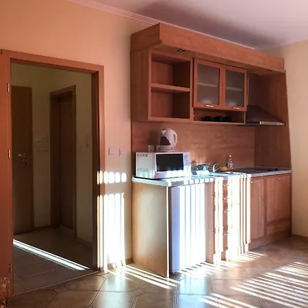 Apartment Plaza